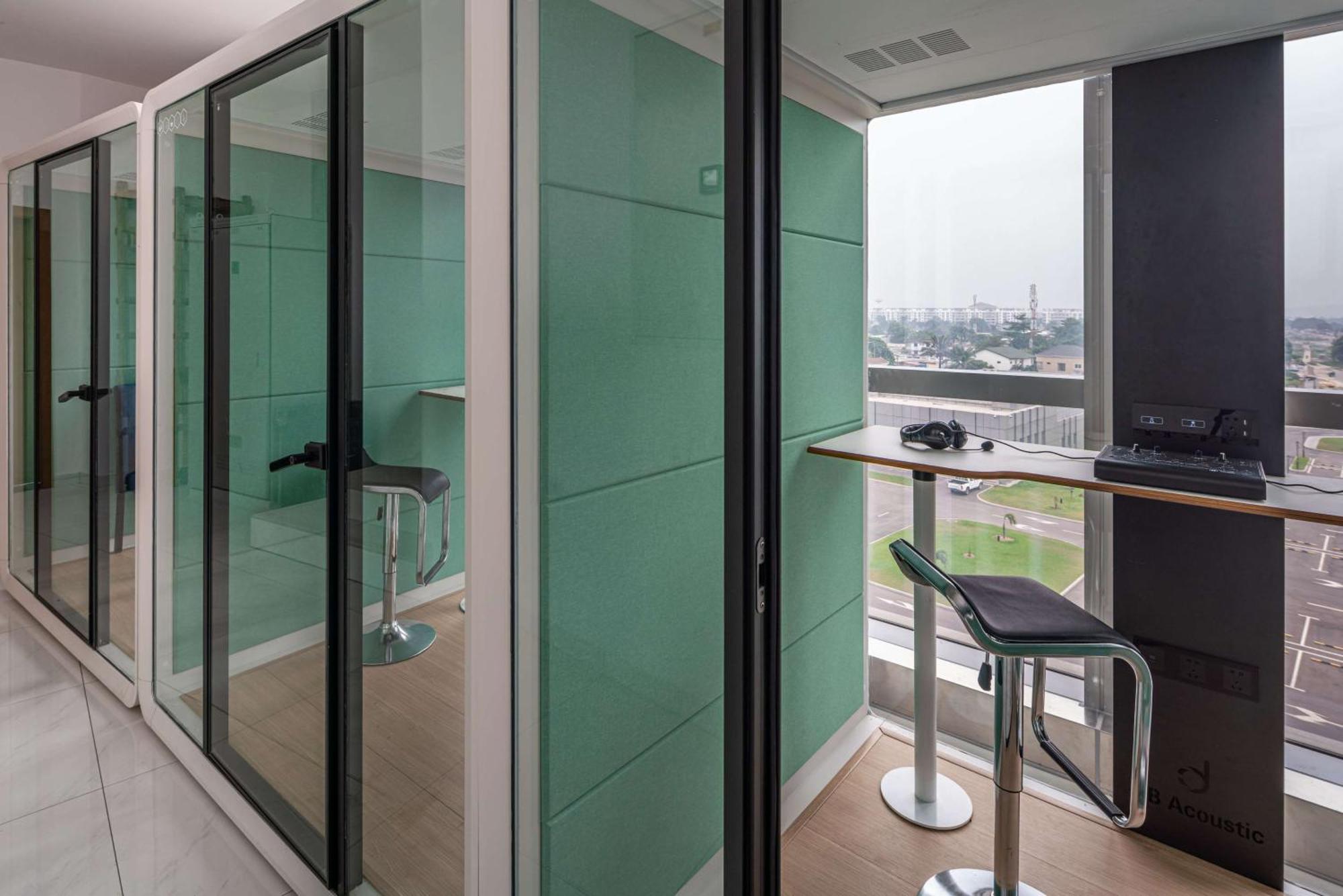 Hilton Brazzaville Les Tours Jumelles Hotel & Residences Exterior foto